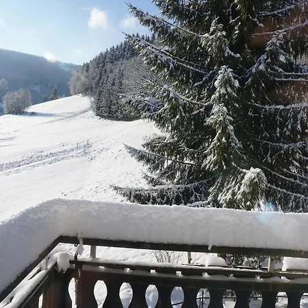 Large House In In The Sauerland Region بيت للعطل *